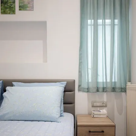 The Teacher's 2 Minutes Away From The Apartment Galatas (Chania)