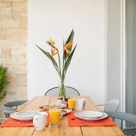 Apartment The Teacher's 2 Minutes Away From The Galatas (Chania)